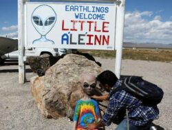 Alien Harusnya Telah Mengetahui Kehadiran Manusia di Bumi