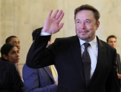 Israel Melumpuhkan Gaza dan Elon Musk Menghadirkan Starlink