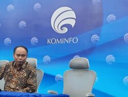 Menteri Komunikasi dan Informatika Mengungkapkan Fakta, Facebook Menjadi Sarang Penyebar Hoax Pemilu 2024