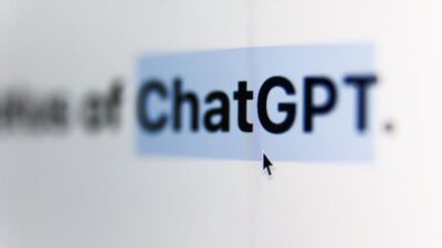 ChatGPT Akan Menghentikan Asisten Google dari Perangkat Android