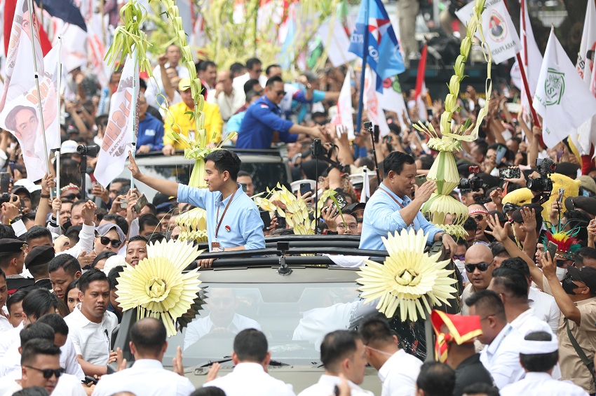 Prabowo dan Gibran Memusatkan Perhatian pada Rakornas Gerindra dan Usaha Menjangkau Pemilih Muda