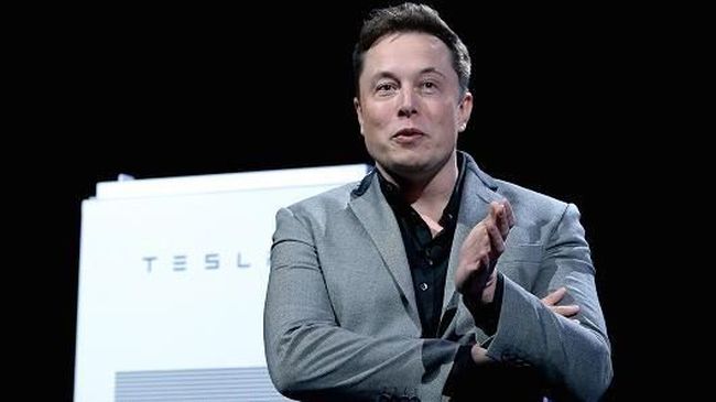 Bagaimana Penguntit Elon Musk Memperoleh Penghargaan Forbes?