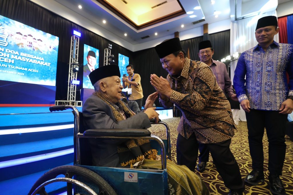 Prabowo: Saya Mengisi Hati dengan Cinta dan Hormat untuk Rakyat Aceh