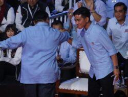 Gibran Viral and Sensational After Inviting Prabowo to Support Anies