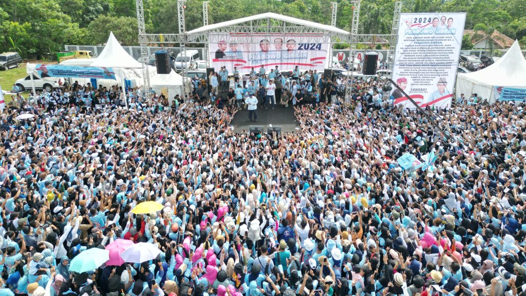 Prabowo Menegaskan kepada Warga Subang: Hati-hati, Periksa Surat Suara agar Tidak Ada yang Rusak