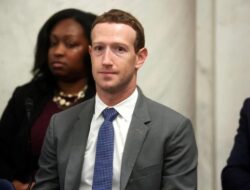 Zuckerberg Ordered to Pay Rp 2.4 Billion Every Day