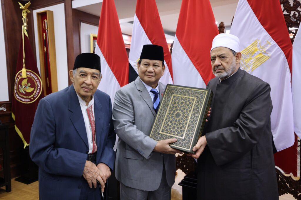 Grand Imam Al Azhar Berdoa untuk Kepemimpinan Sukses Prabowo Subianto di Indonesia