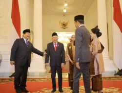 Momen Hangat antara Prabowo Subianto, Jokowi, dan Ma’ruf Amin saat Upacara Sumpah Prajurit TNI-Polri