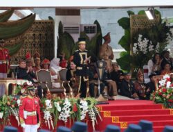 Momen Hangat Antara Prabowo Subianto dan Presiden Jokowi dalam Upacara HUT Kemerdekaan RI ke-79