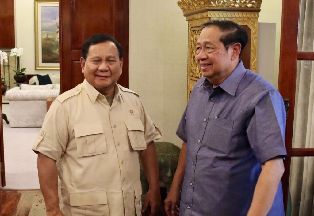 Prabowo Subianto dan SBY Menikmati Kopi Bersama: Optimis dalam Mewujudkan Kesejahteraan Rakyat