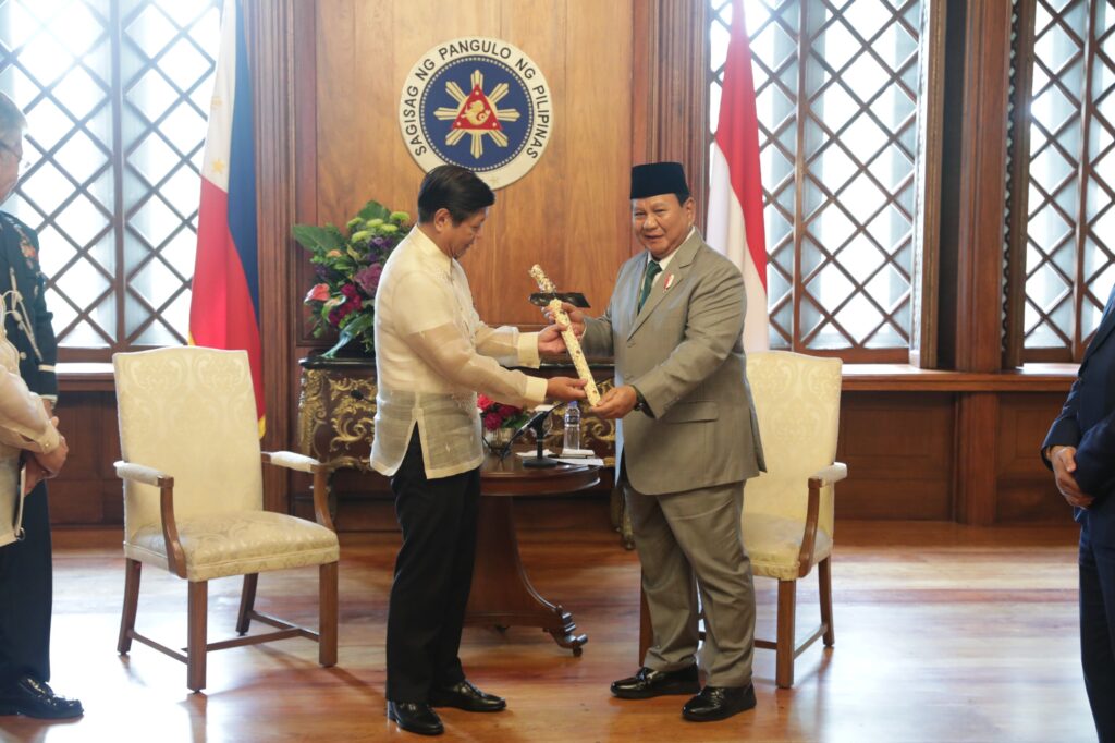 Prabowo Subianto bertemu dengan Presiden Marcos Jr. di Filipina, Menekankan Komitmen untuk Memperkuat Persahabatan Asia