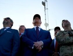 Donald Trump: Mulai Acak-Acak Luar Angkasa