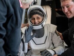Momen Astronaut NASA Diselamatkan SpaceX: Kisah Menegangkan!