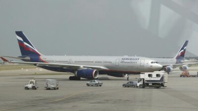 Ribuan Korban Pesawat Rusia Diserang: Penerbangan Lumpuh Total