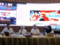Prediksi BMKG: Musim Hujan di Jawa Maju hingga 2025