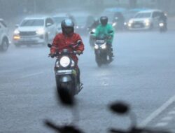 Peringatan Cuaca Ekstrem di Jabodetabek: Waspada!